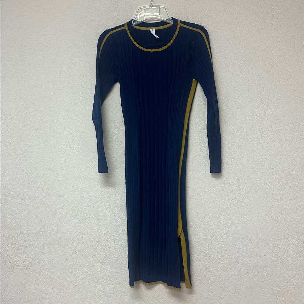 Anthropologie Daily Practice womans Ribbed Knit Midi Dress in Navy size XS - Picture 2 of 4